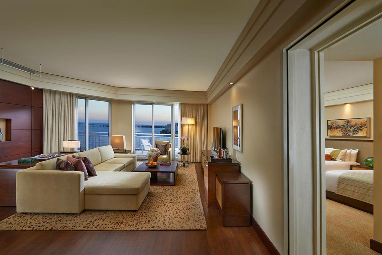 Hotel Mandarin Oriental, Miami Extérieur photo